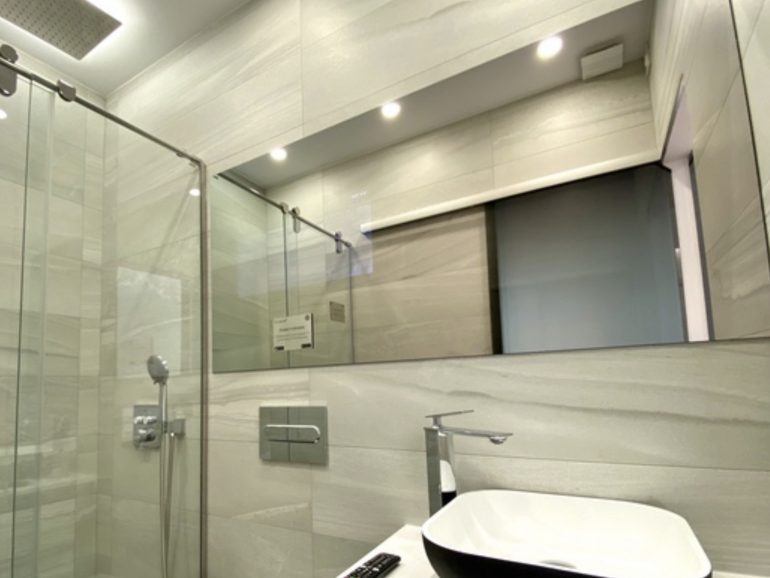 Reforma de un baño 3,27 metros cuadrados en Madrid